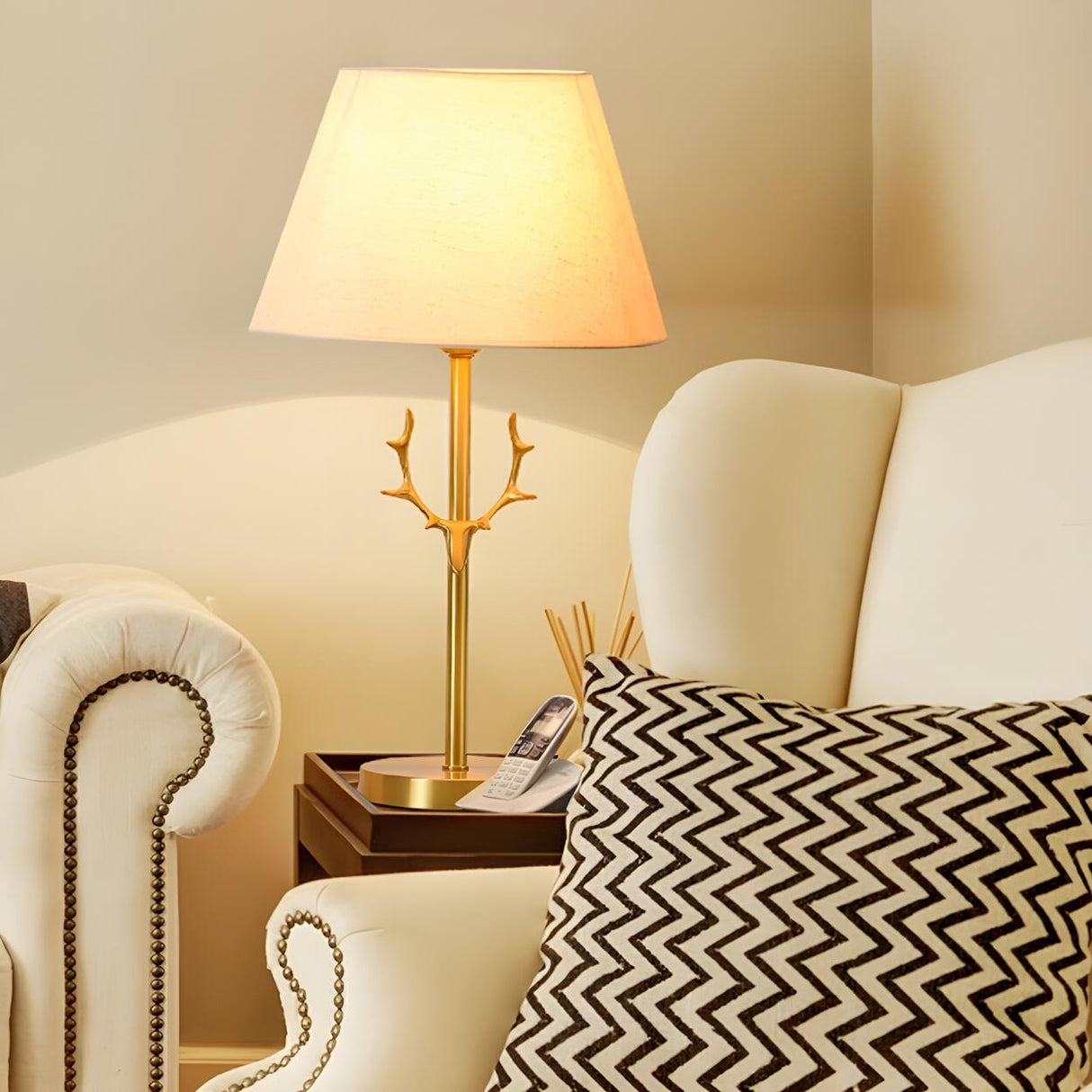 Simple Art Fabric Lampshade Golden Antler Table Lamp Image - 4