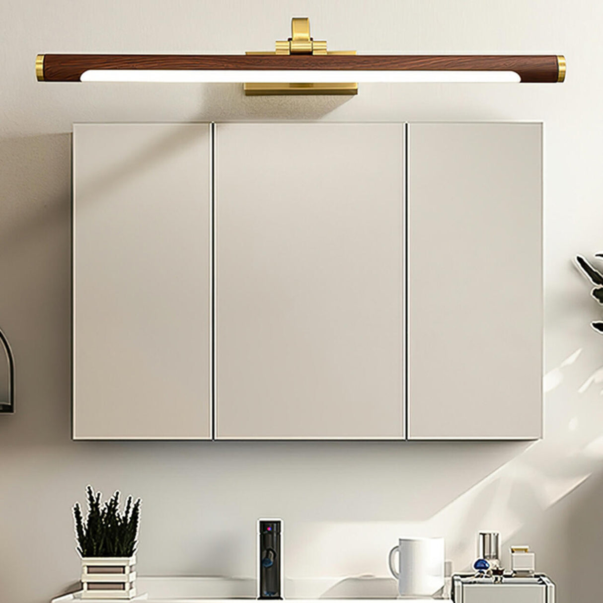 Simple Brass Linear Adjustable Vanity Mirror Light Image - 4