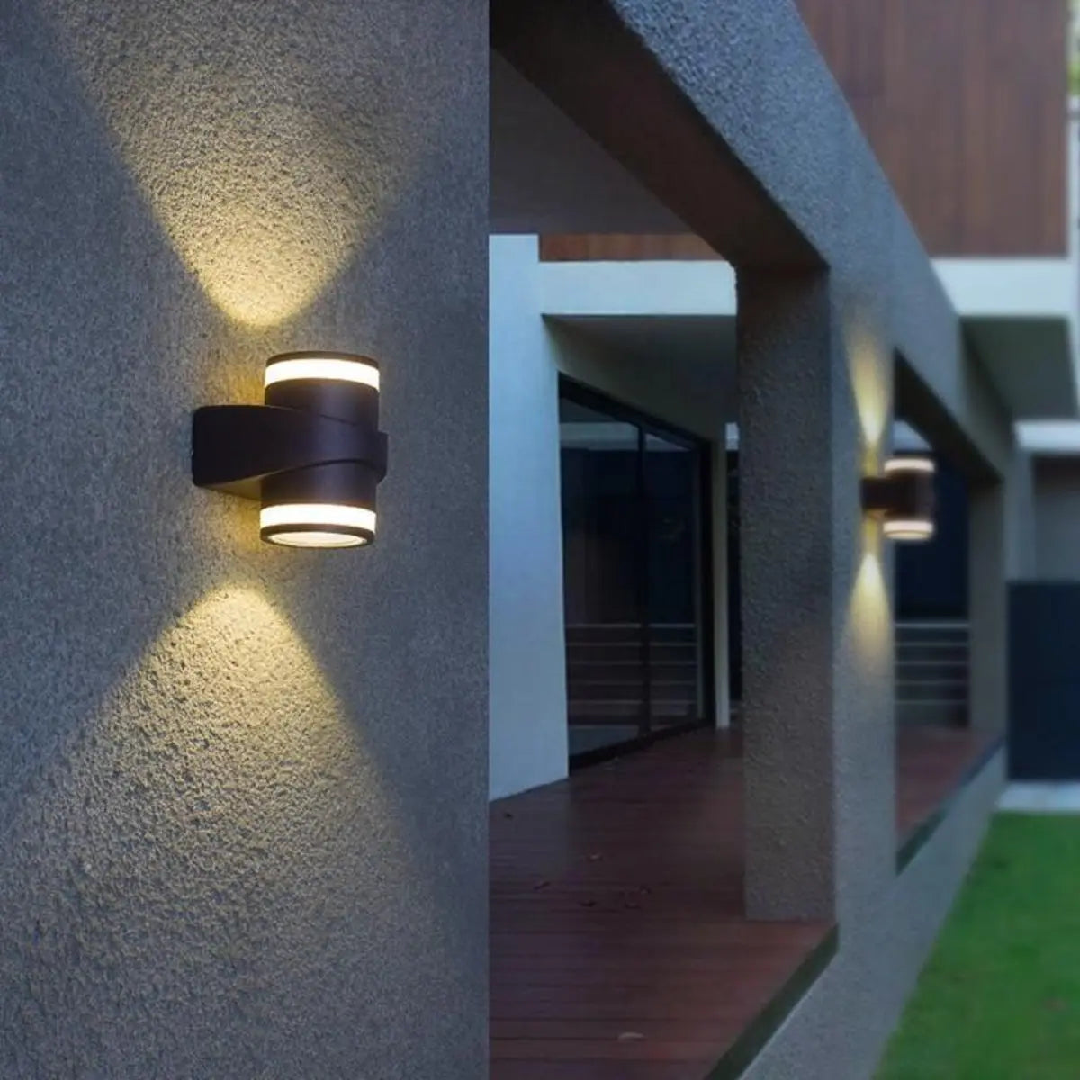 Simple Cylinder Aluminum LED Outdoor Wall Light Black Image - 4