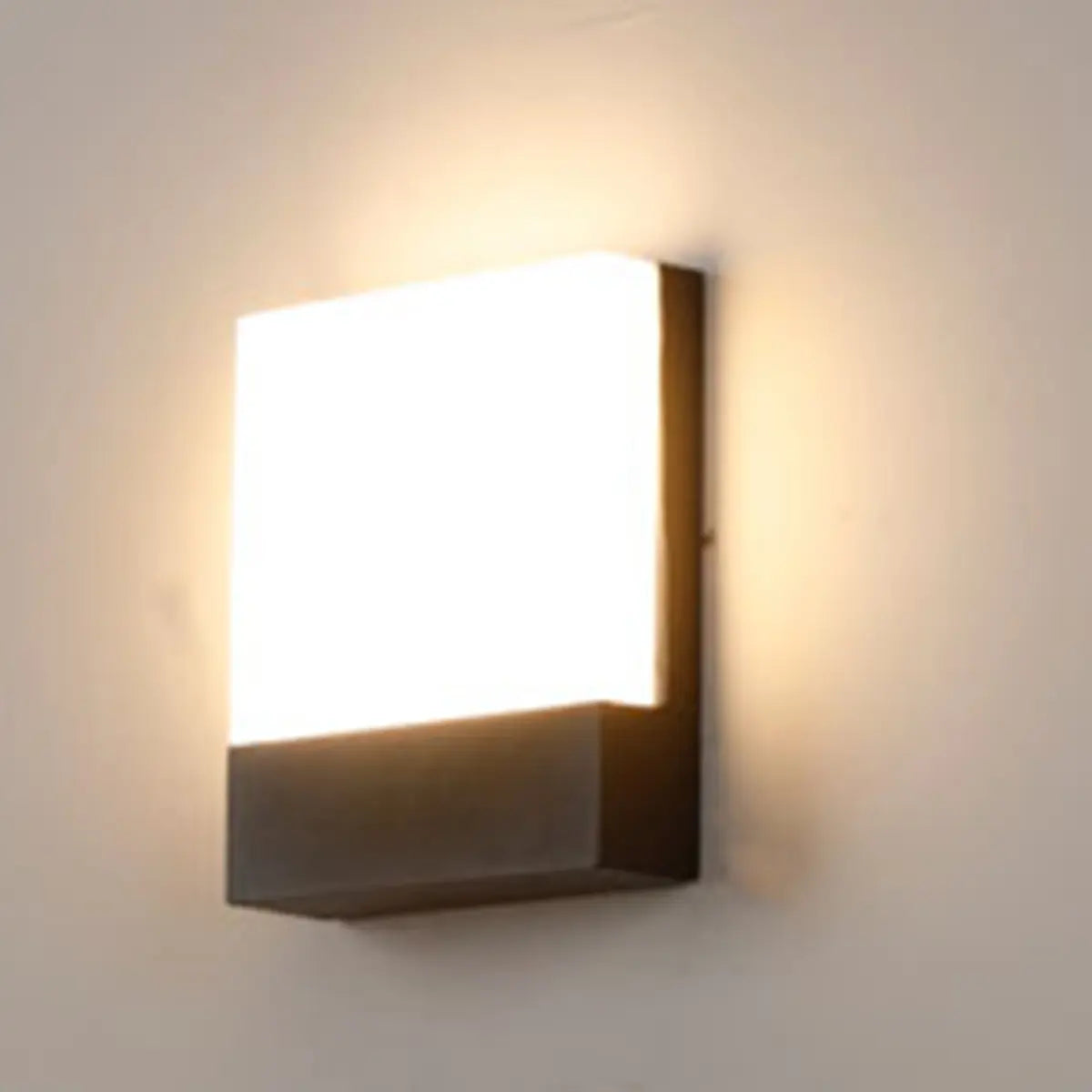 Simple Geometric Square Metal Outdoor LED Wall Light Image - 7