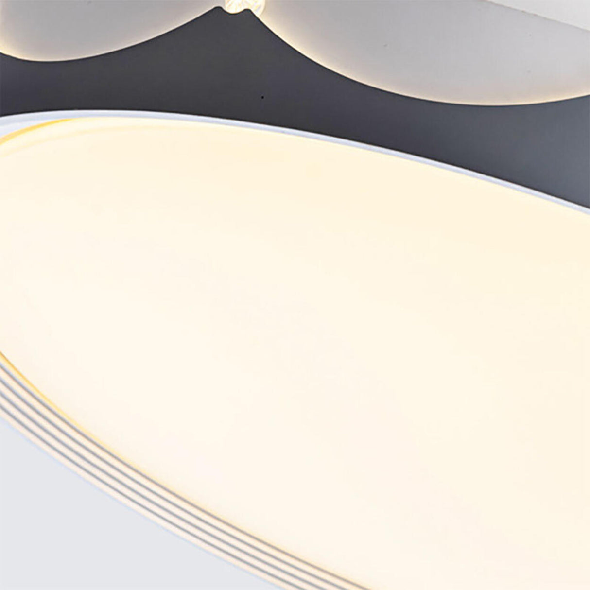 Simple Round Clear 3 Blade Standard Ceiling Fan Light Image - 13