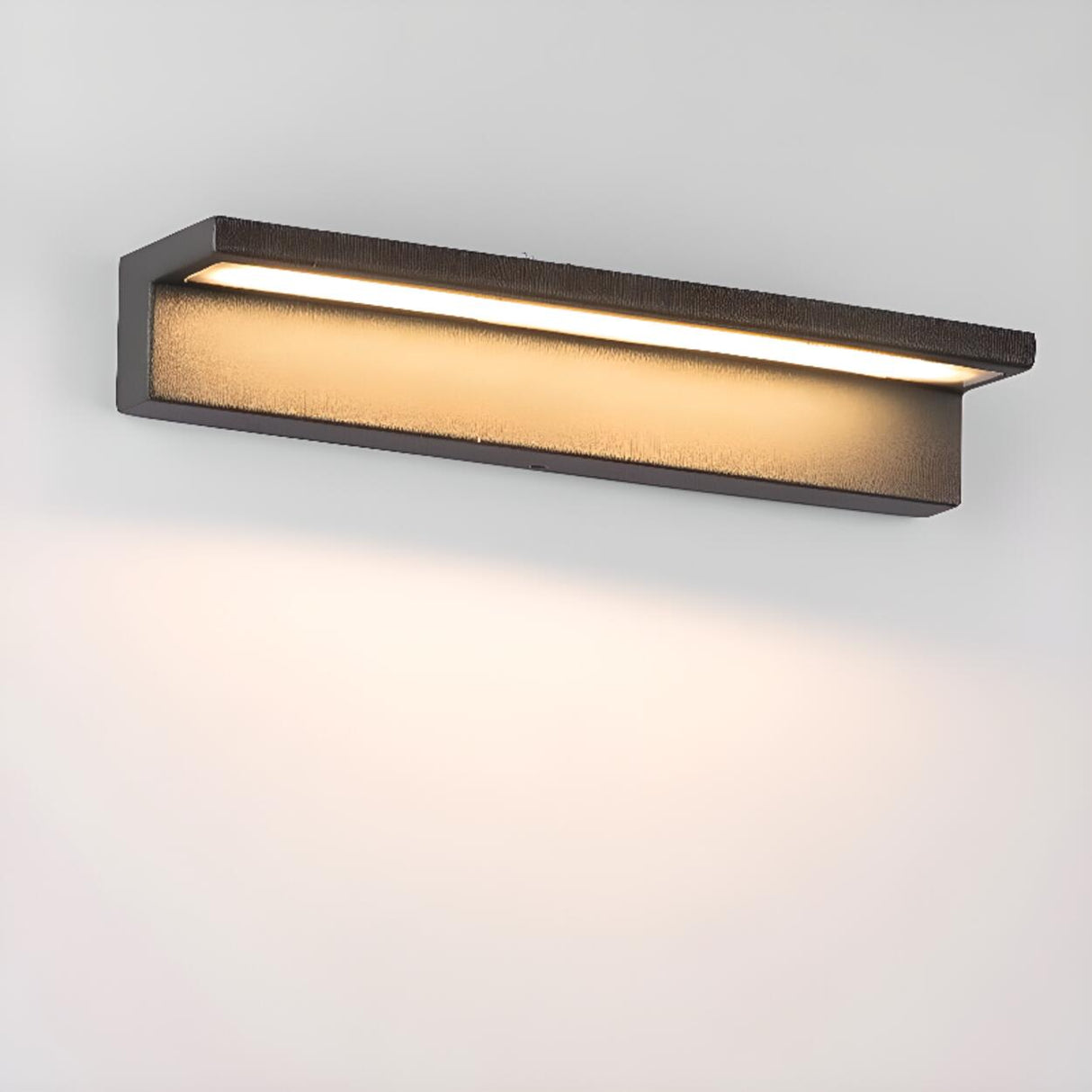 Sleek Black Rectangular Outdoor LED Wall Light Image - 10