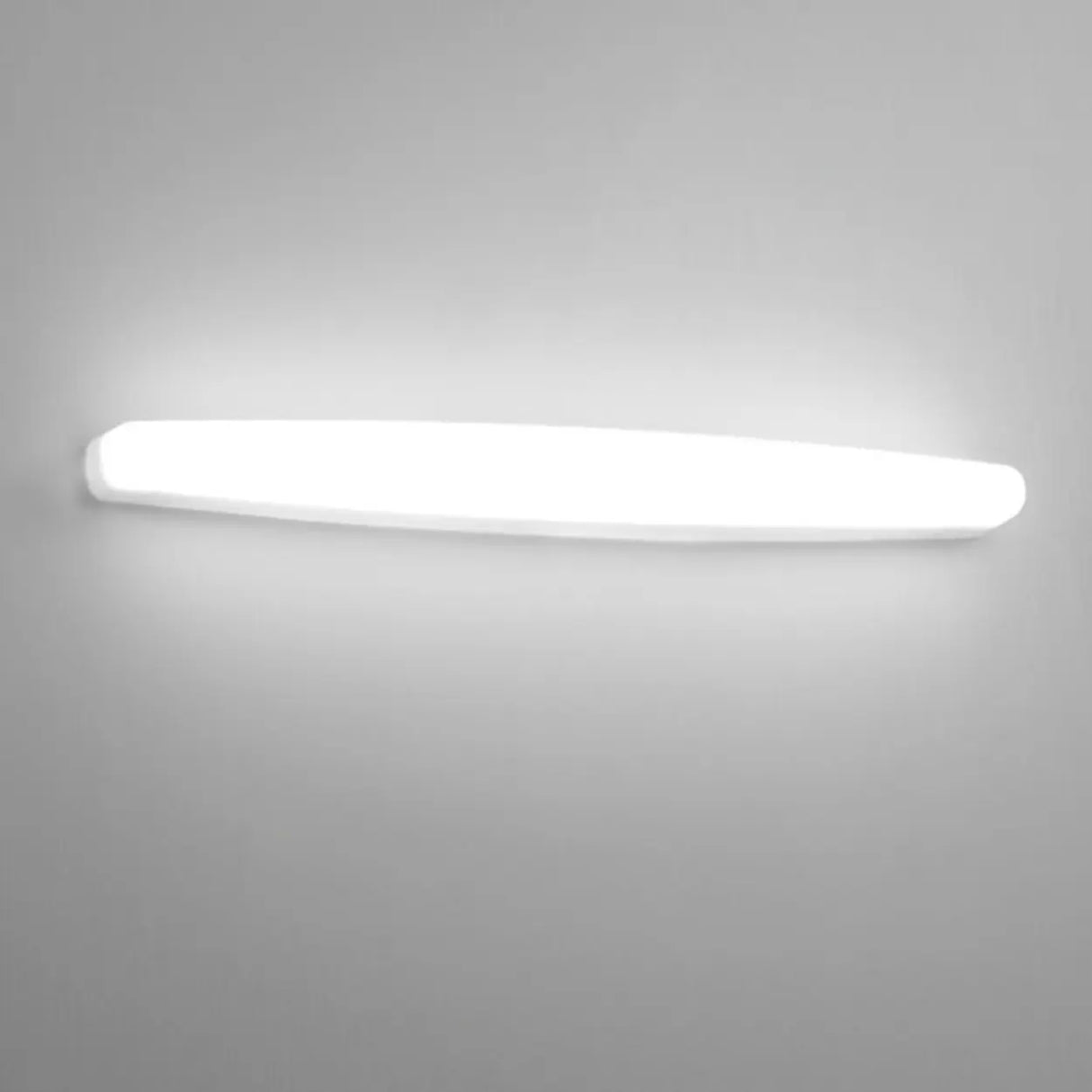 Sleek White Linear LED Bathroom Vanity Wall Light Image - 6