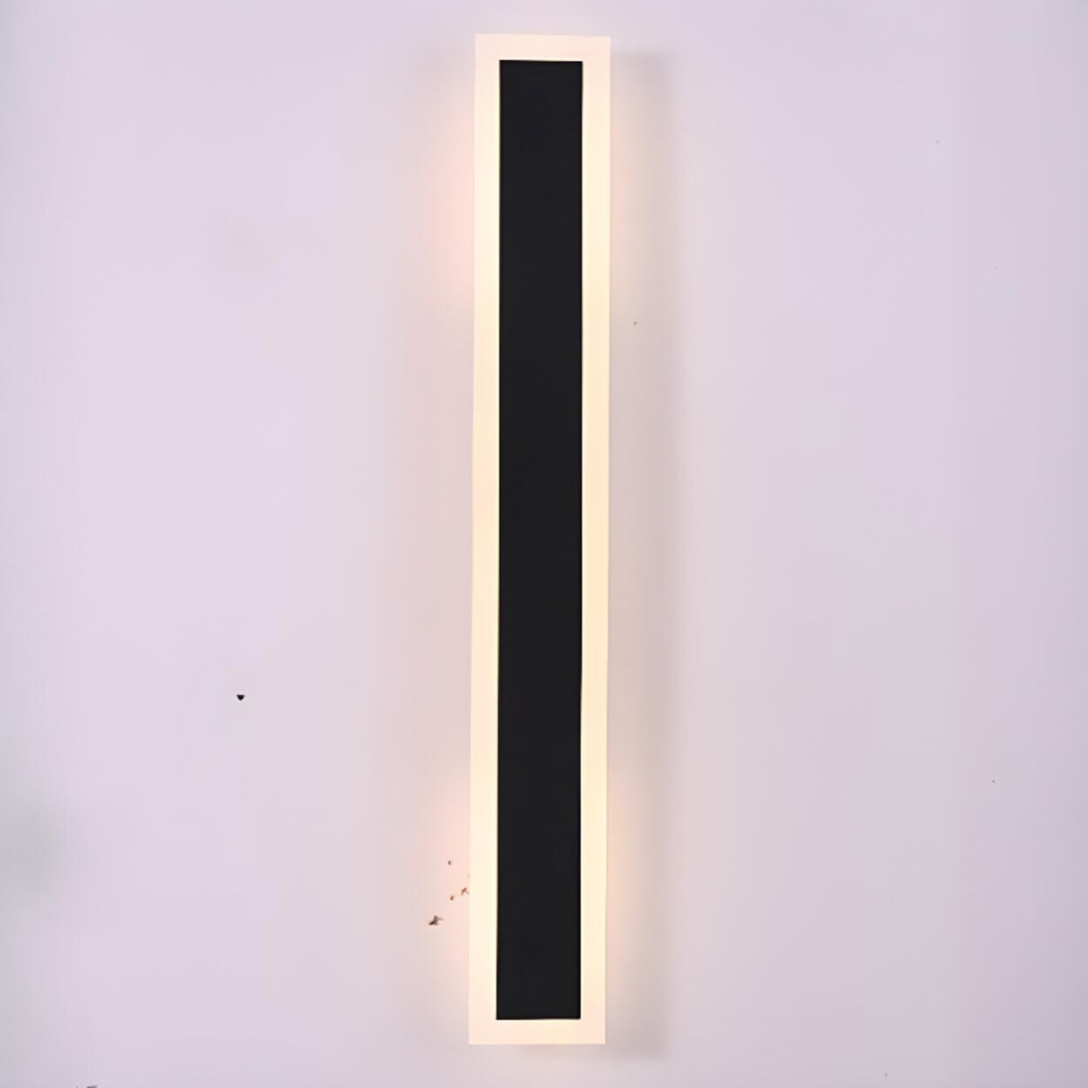 Slim Modern Black Vertical Outdoor LED Wall Light Image - 7