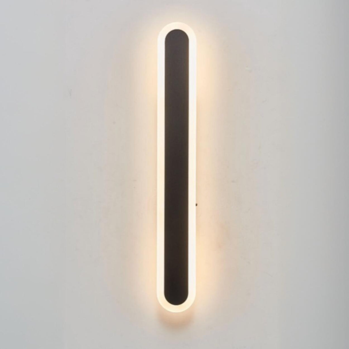 Slim Modern Black Vertical Outdoor LED Wall Light Image - 8