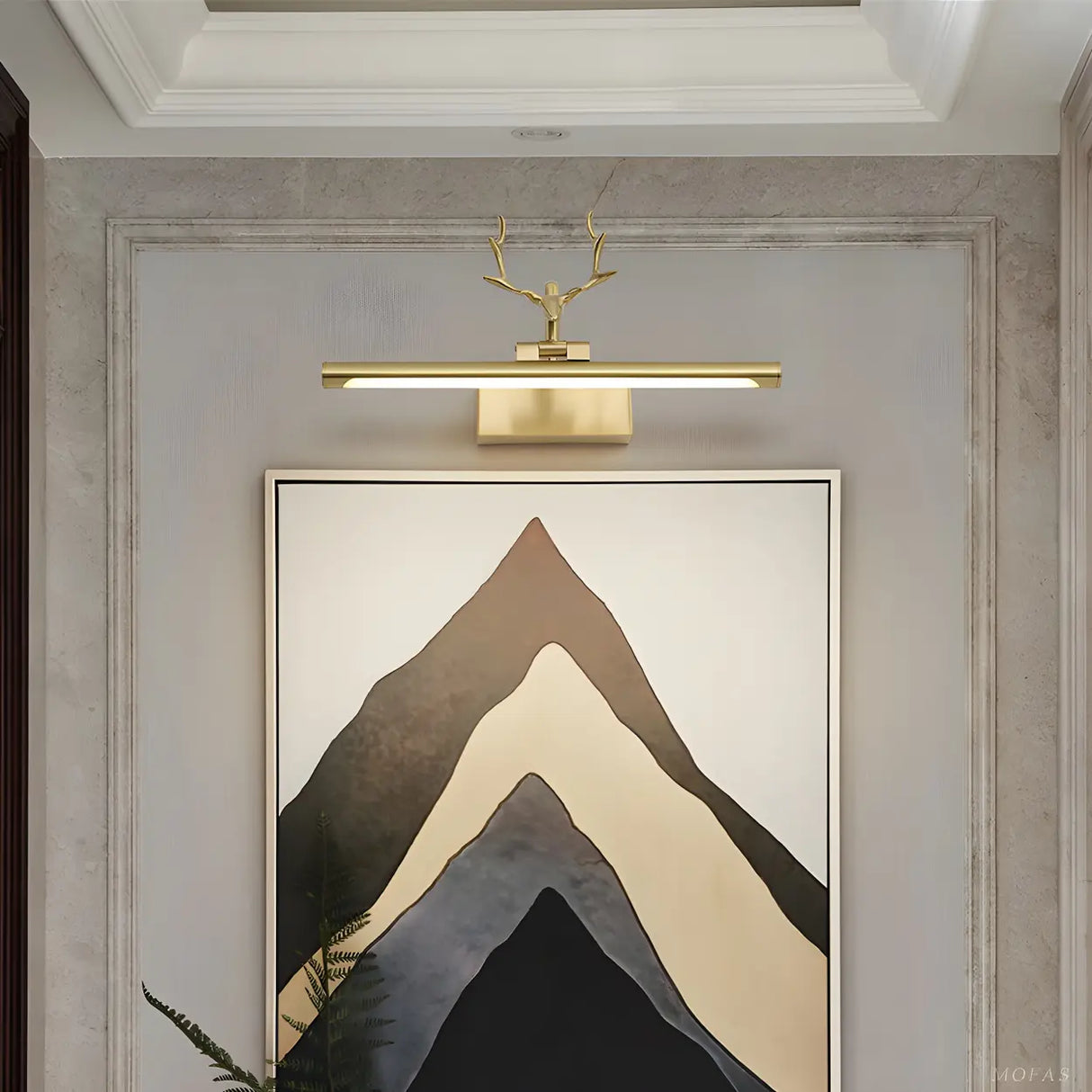 Stylish Brushed Gold Antler Art Vanity Wall Light Image - 1