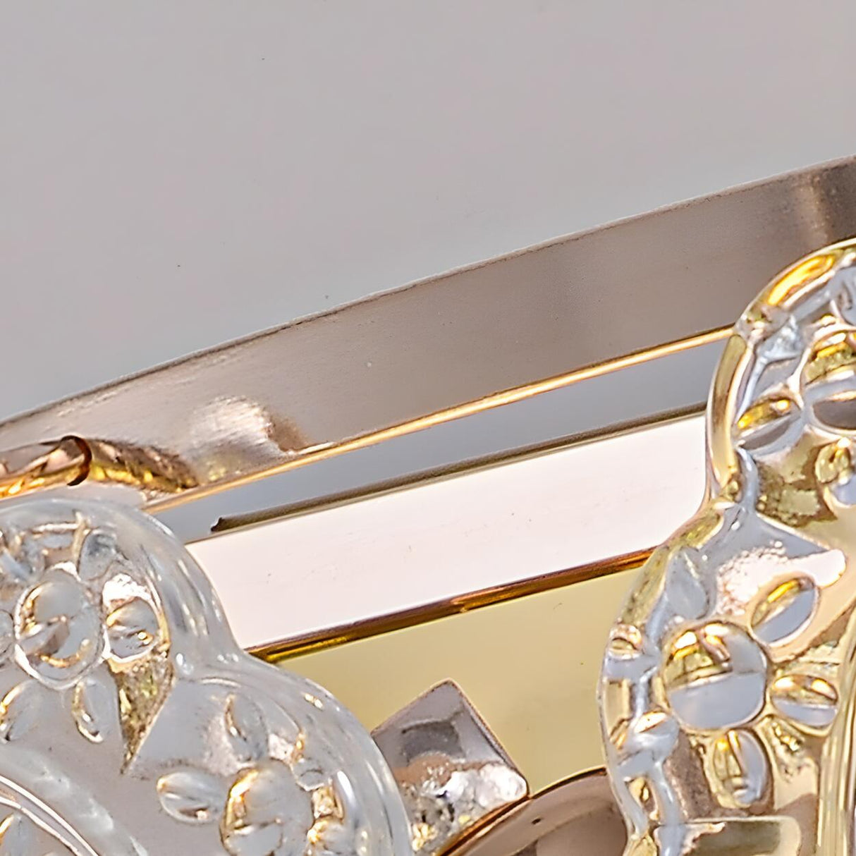 Stylish Clear Glass Gold Snow Metal Wall Sconce Image - 14