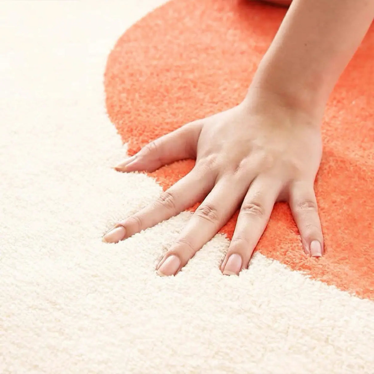 Stylish Geometric Pattern Polypropylene Peach Area Rug Image - 4