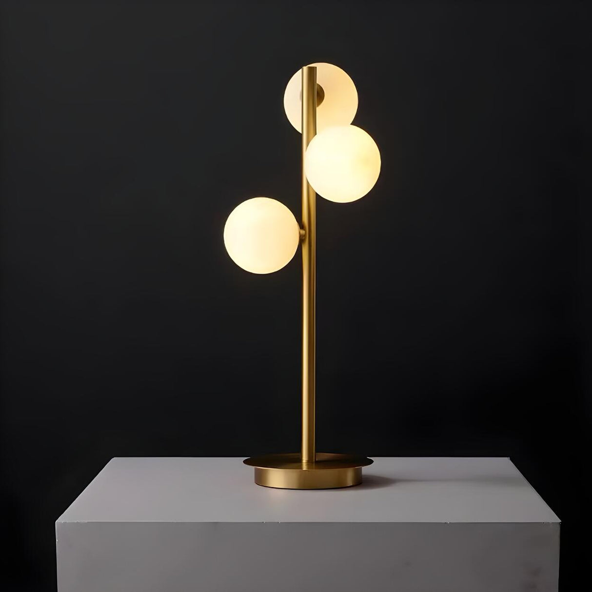 Stylish Gold 3-Light Globe Shade Metal Table Lamp Image - 14