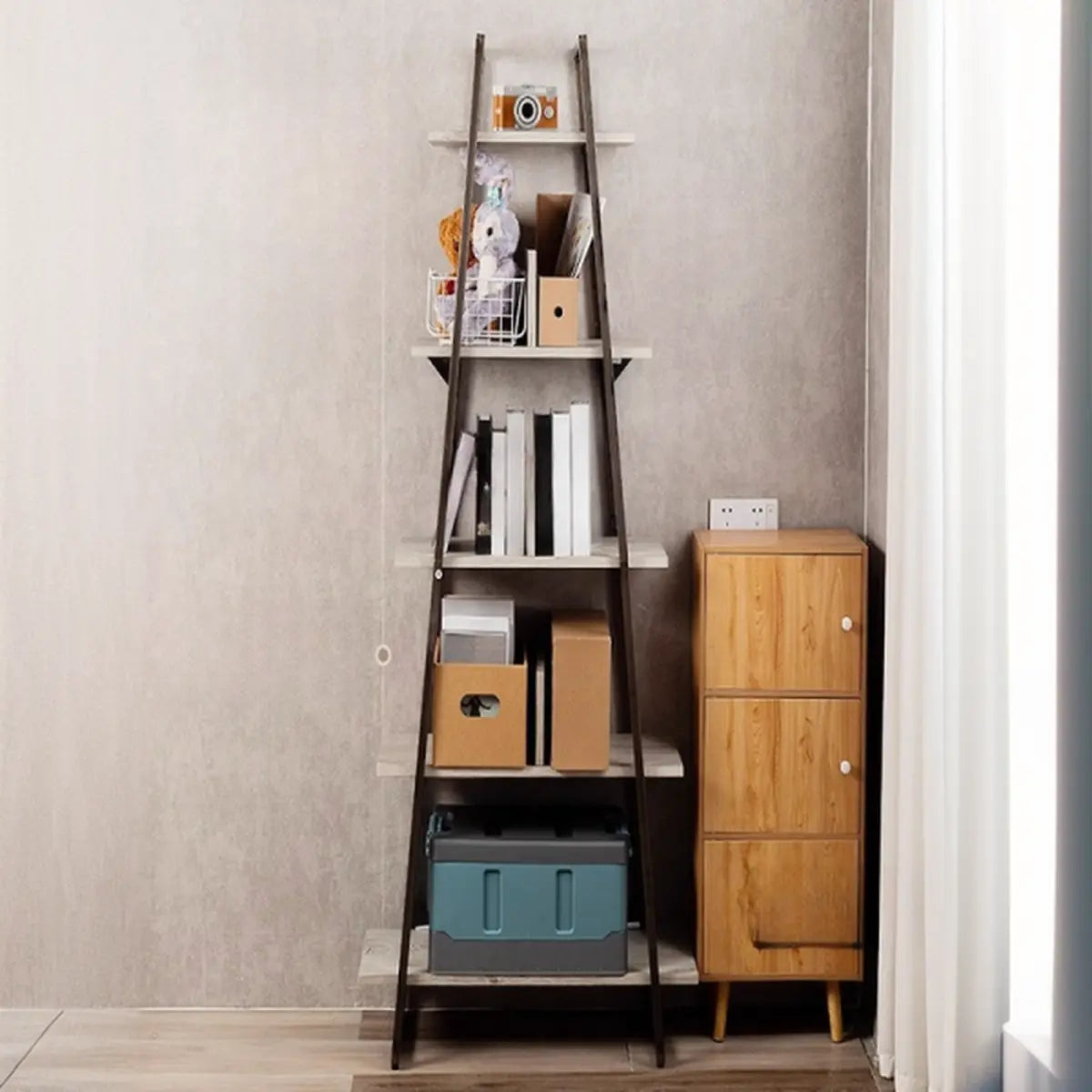 Stylish Open Ladder Alloy 5 Wooden Shelves Bookshelf Image - 3