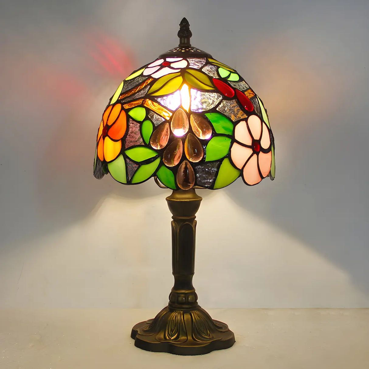 Stylish Tiffany Dome Stained Glass Decor Table Lamp Image - 3