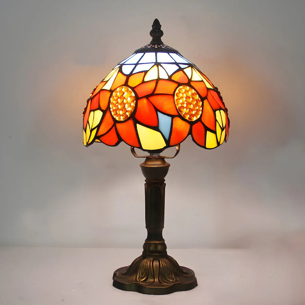 Stylish Tiffany Dome Stained Glass Decor Table Lamp Image - 9