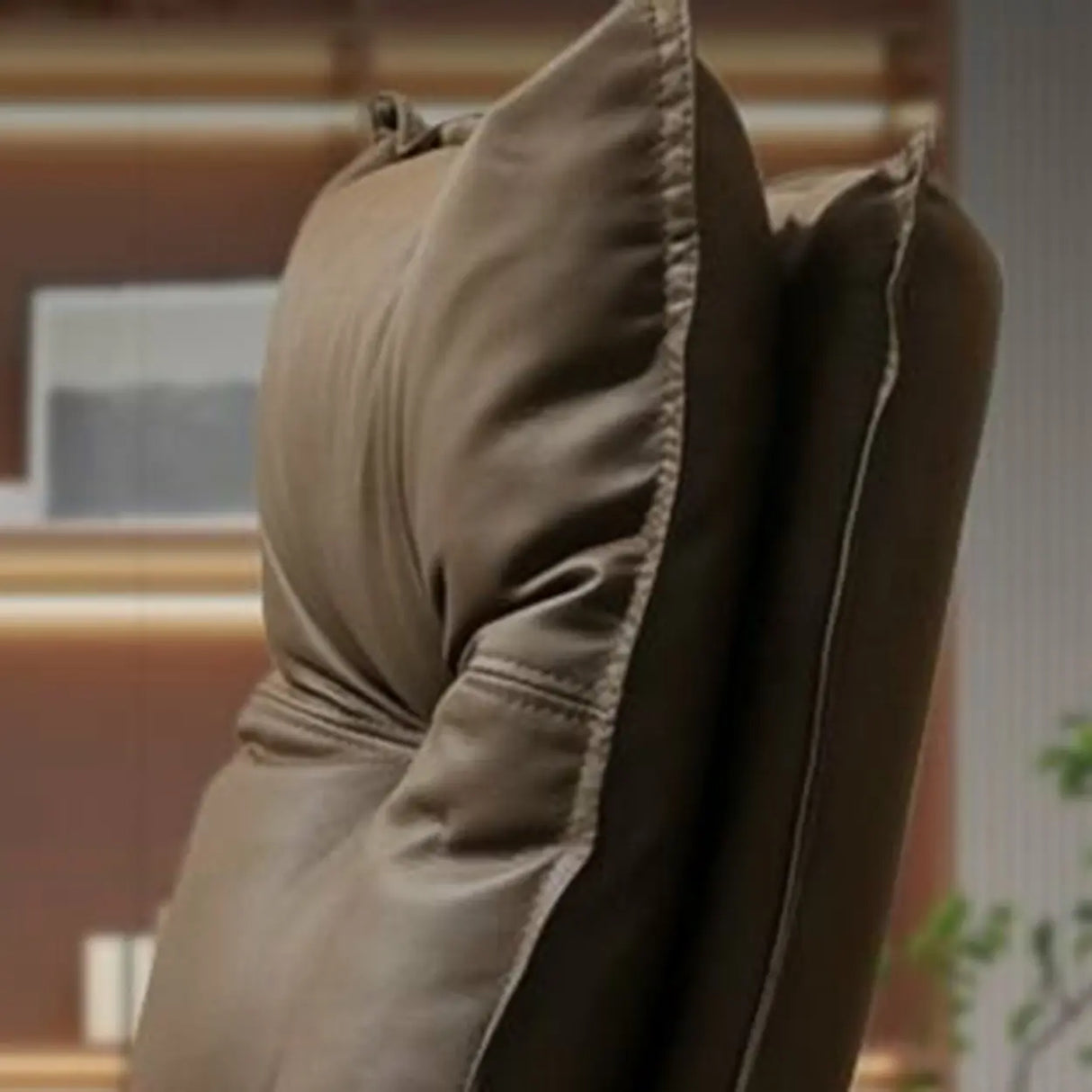 Swivel Fixed Arms Ergonomic Recliner Leather Office Chair Image - 16