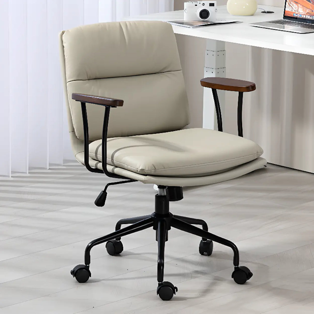 Tilt Ergonomic Off-White Swivel Leather Office Chair Image - 7