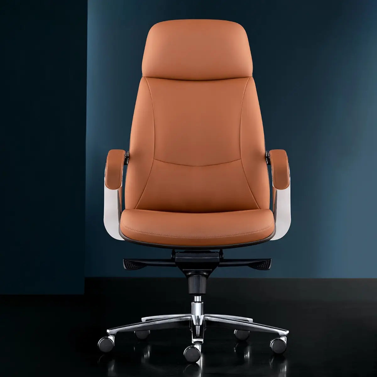 Tilt Mechanism Brown Executive Leather Swivel Office Chair Image - 3
