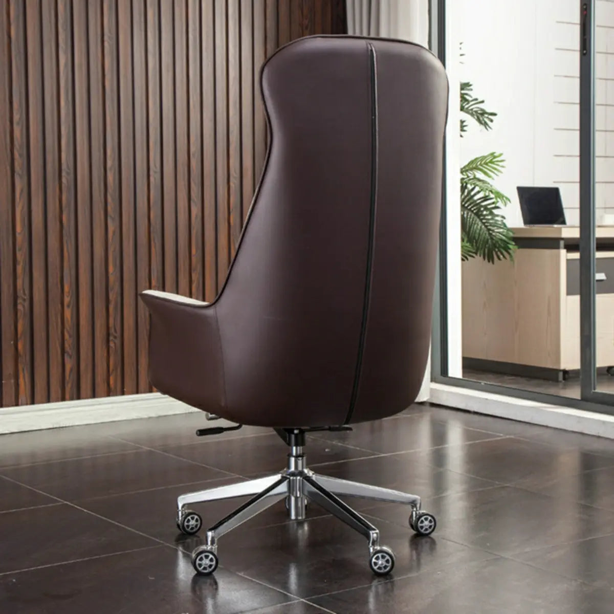 Tilt Mechanism Cream Swivel Leather Executive Office Chair Image - 2