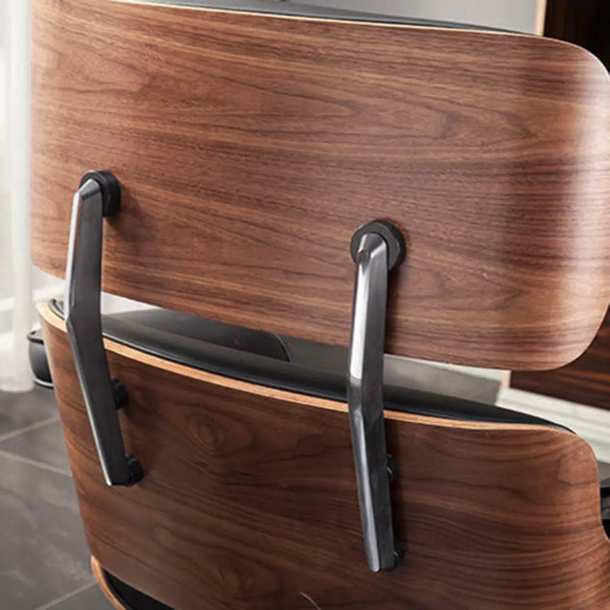 Tilt Mechanism Ergonomic Wood Swivel Leather Office Chair Image - 12