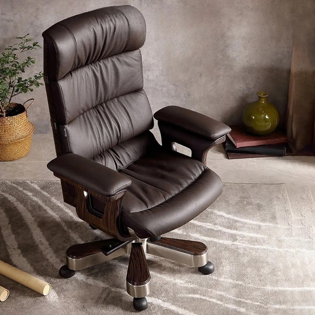 Tilt Swivel Leather Adjustable Office Chair with Headrest Image - 1