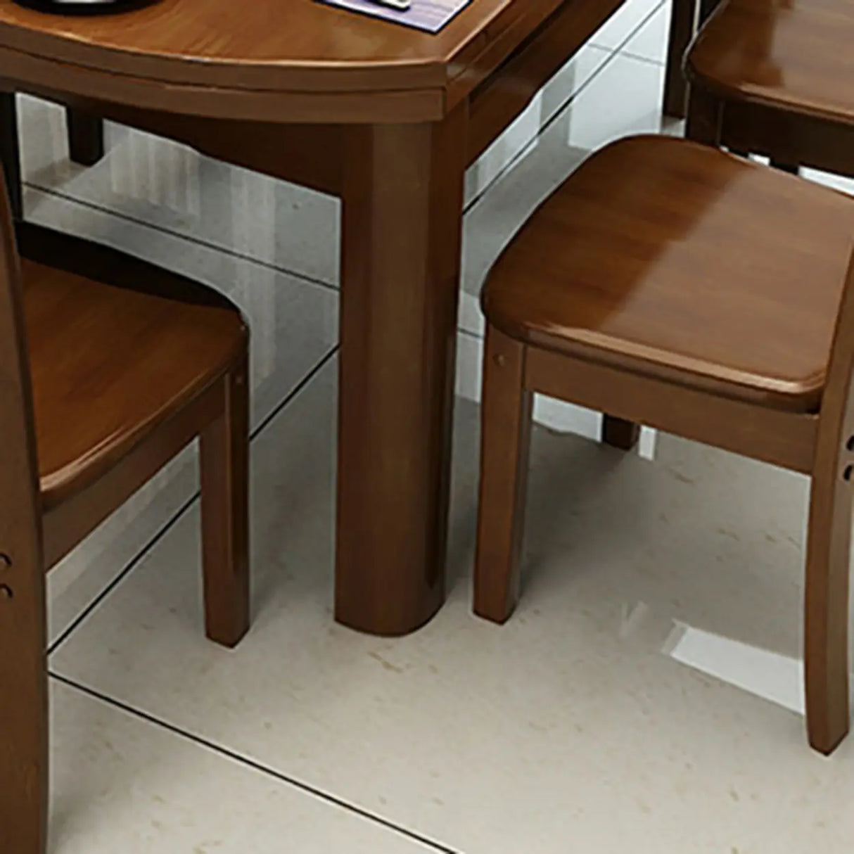 Traditional Round Wood Storing Leaf Extendable Dining Table Image - 9