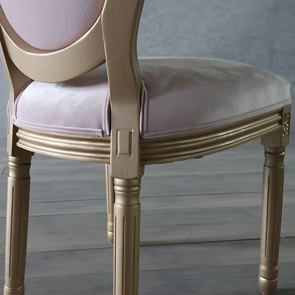 Traditional Velvet King Louis Back Dining Side Chair Image - 13