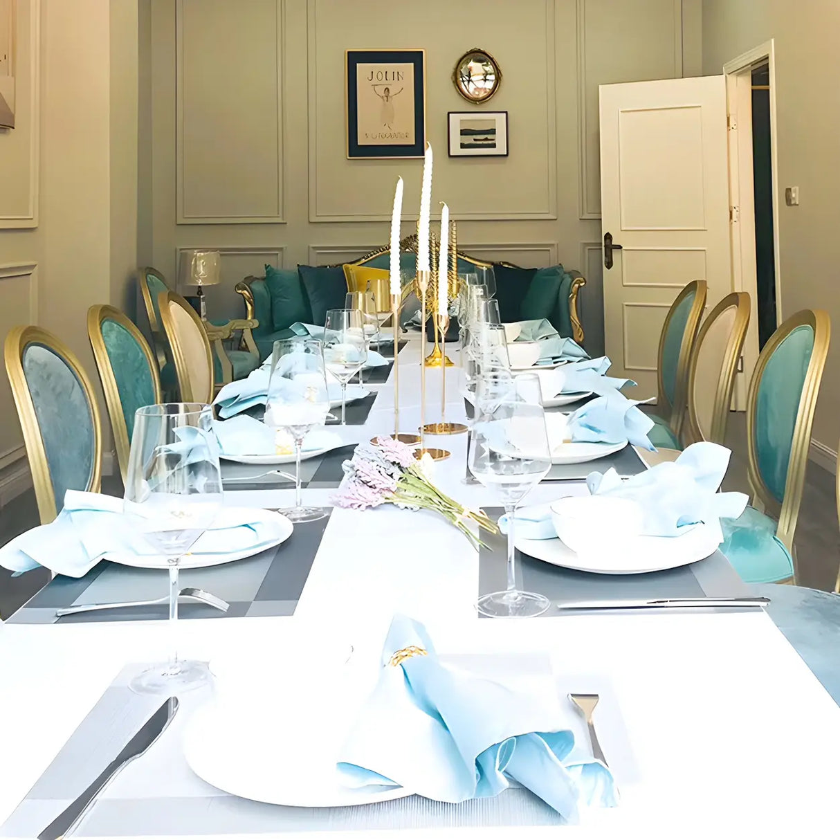 Traditional Velvet King Louis Back Dining Side Chair Image - 21