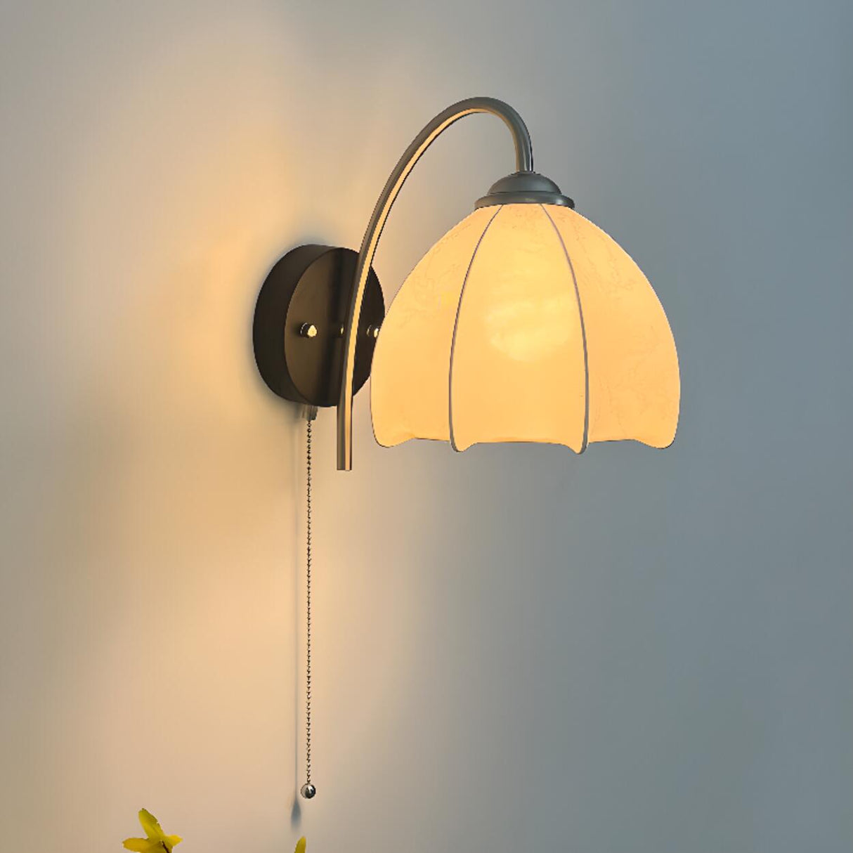 Trendy Cone Wood Wall Sconce with Pull Chain Switch Image - 1