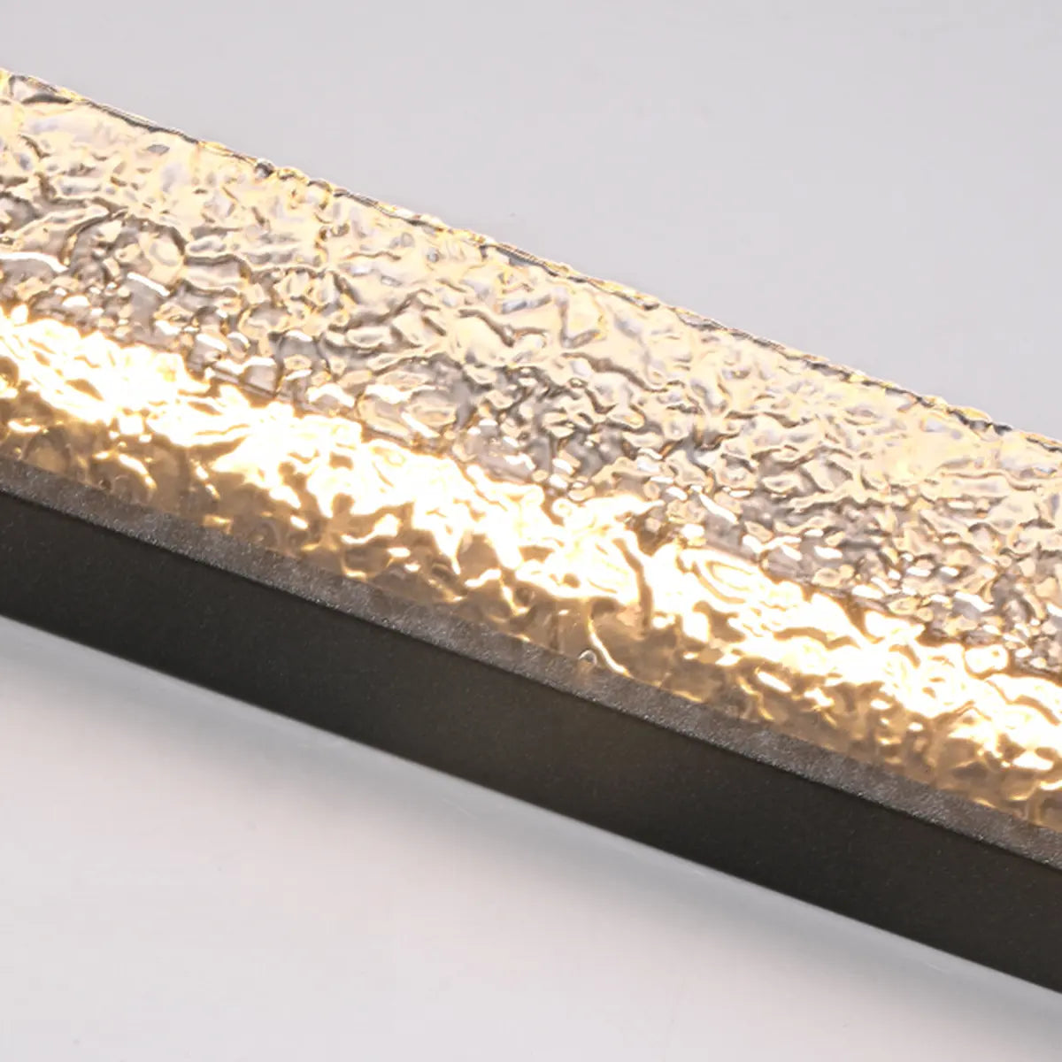 Trendy Geometric Steel Outdoor LED Wall Light Black Image - 11