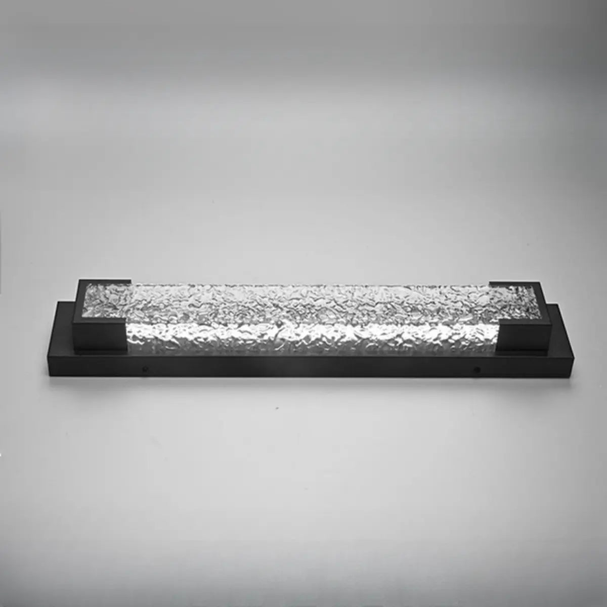 Trendy Geometric Steel Outdoor LED Wall Light Black Image - 3