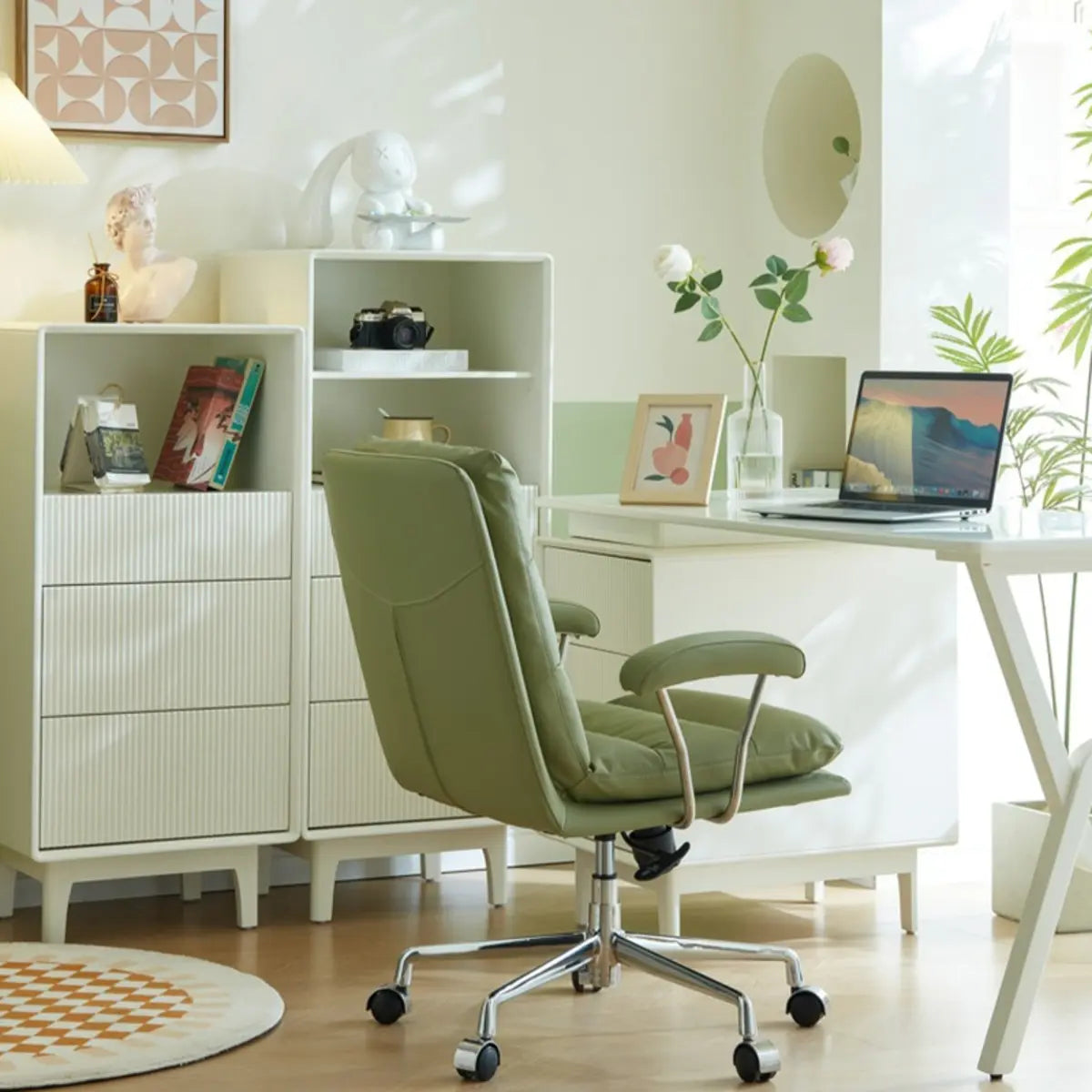 Trendy Green Aluminum Frame Swivel Tilt Lock Office Chair Image - 4