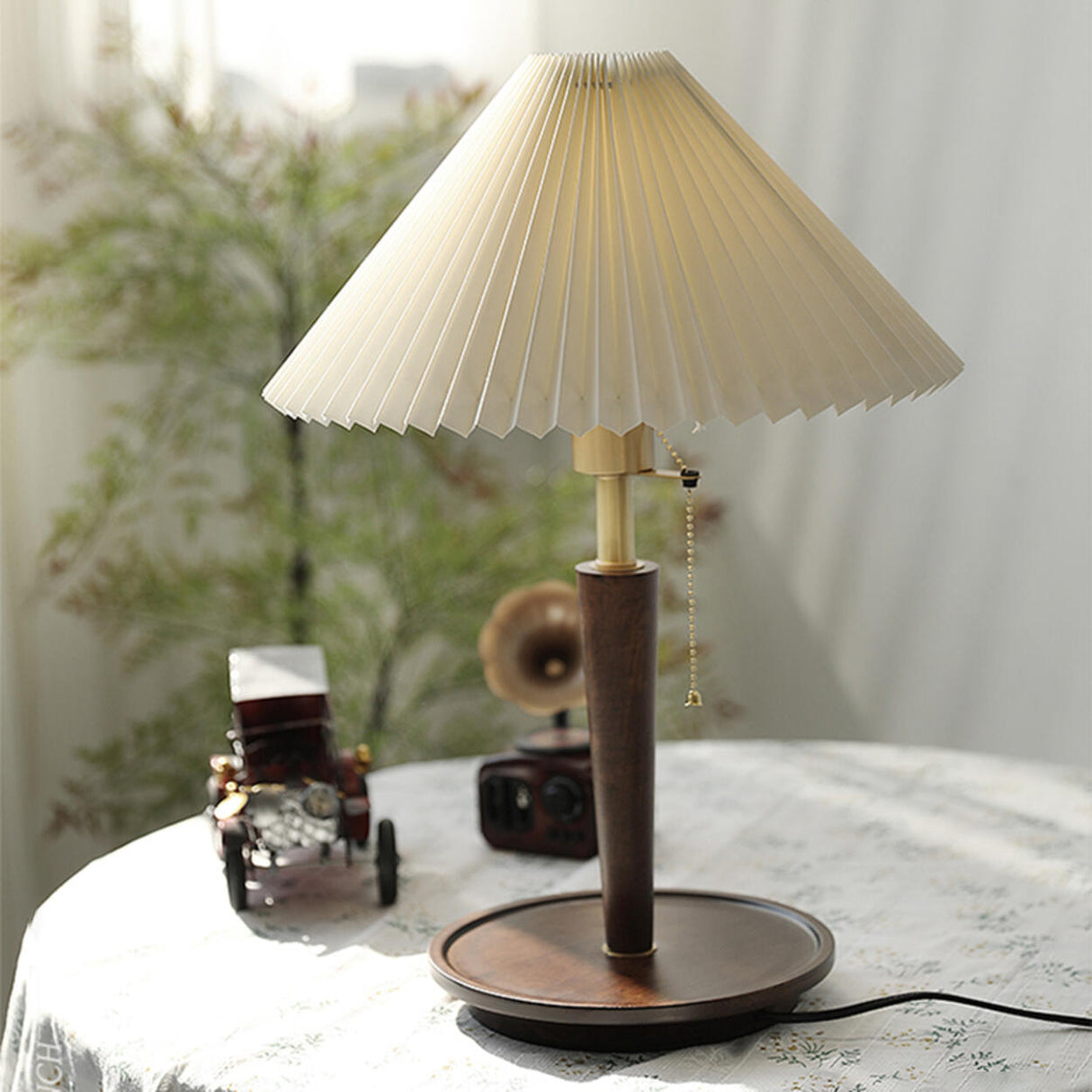 Umbrella Shape Wooden Table Lamp with Pull Chain Switch Image - 3