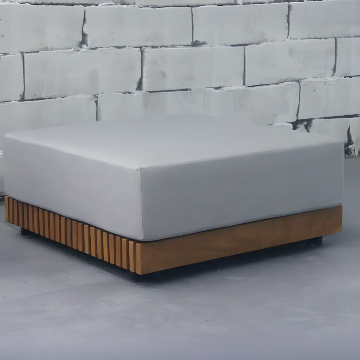 UV Resistant Grey Cushions Outdoor Teak Sectional Sofa Set Image - 5