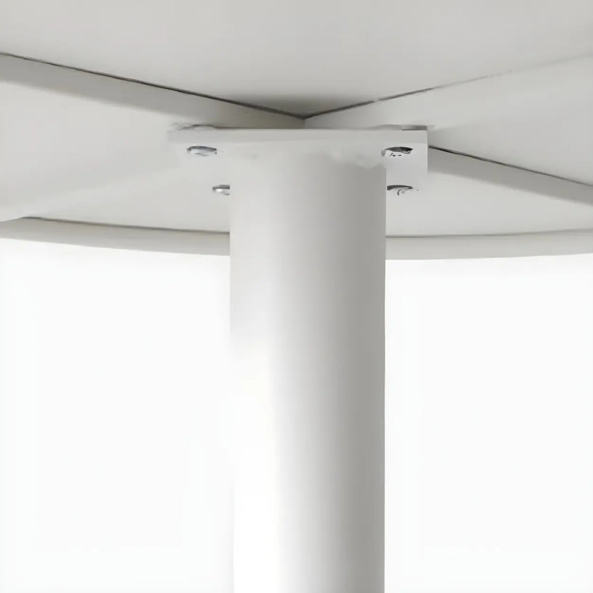 Vibrant Colors Steel Frame Simple Round Metal Chat Table Image - 13