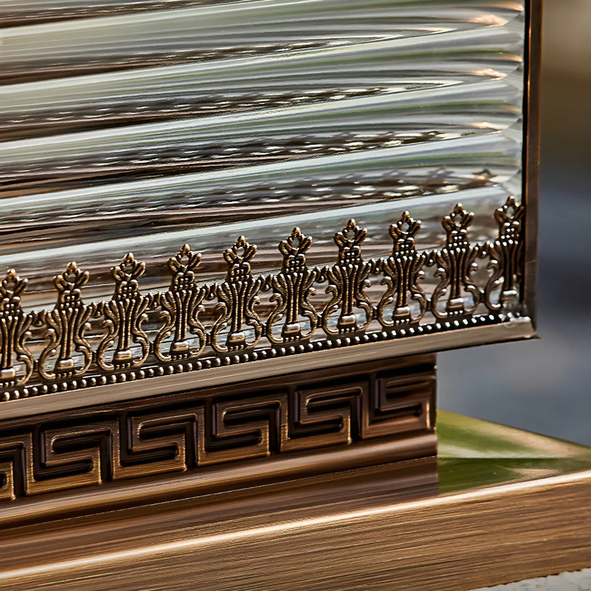 Vintage Bronze Finish Square Glass Solar Outdoor Lamp Image - 8