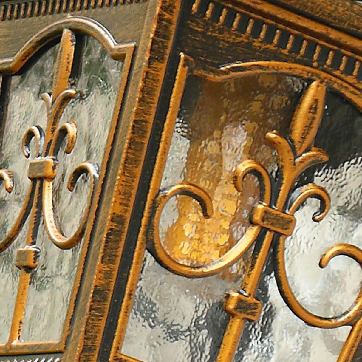 Vintage Bronze Outdoor Wall Lantern Sconce Image - 7