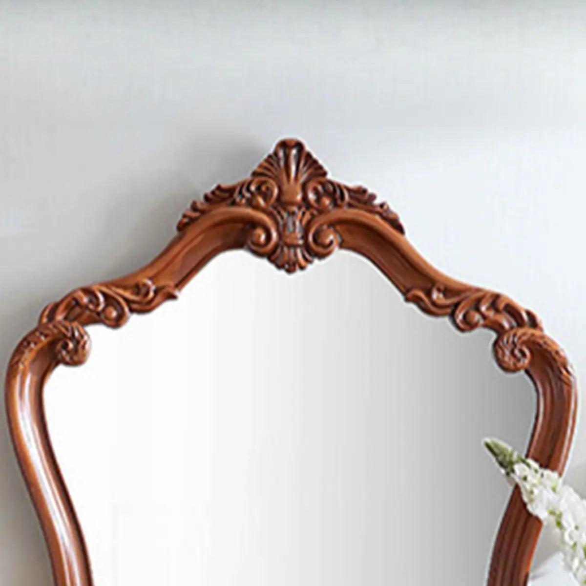 Vintage Carved Wood Bedroom Brown 4-Drawer Makeup Vanity Image - 5