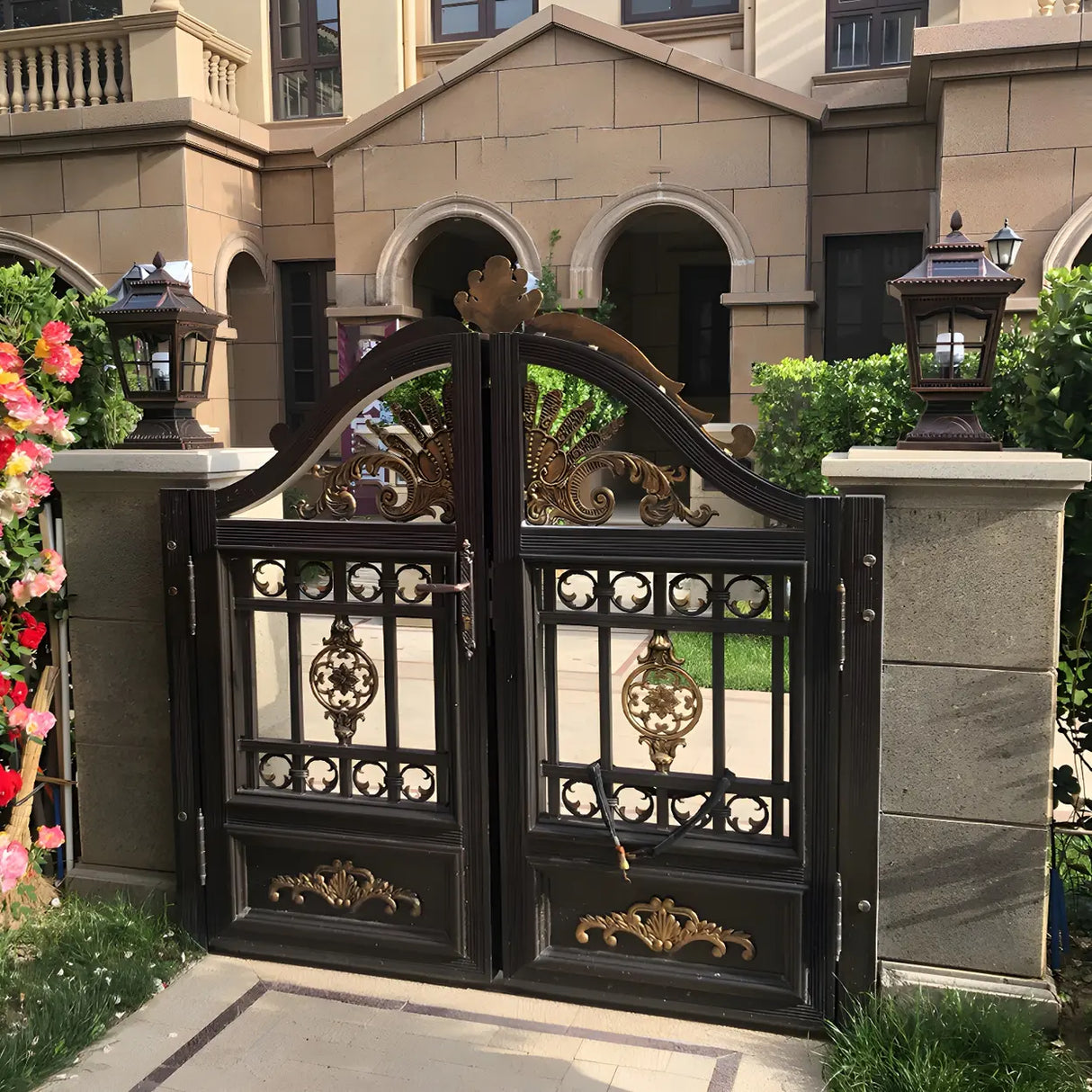 Vintage Chic Solar Lantern Black Aluminum Outdoor Lamp Image - 16