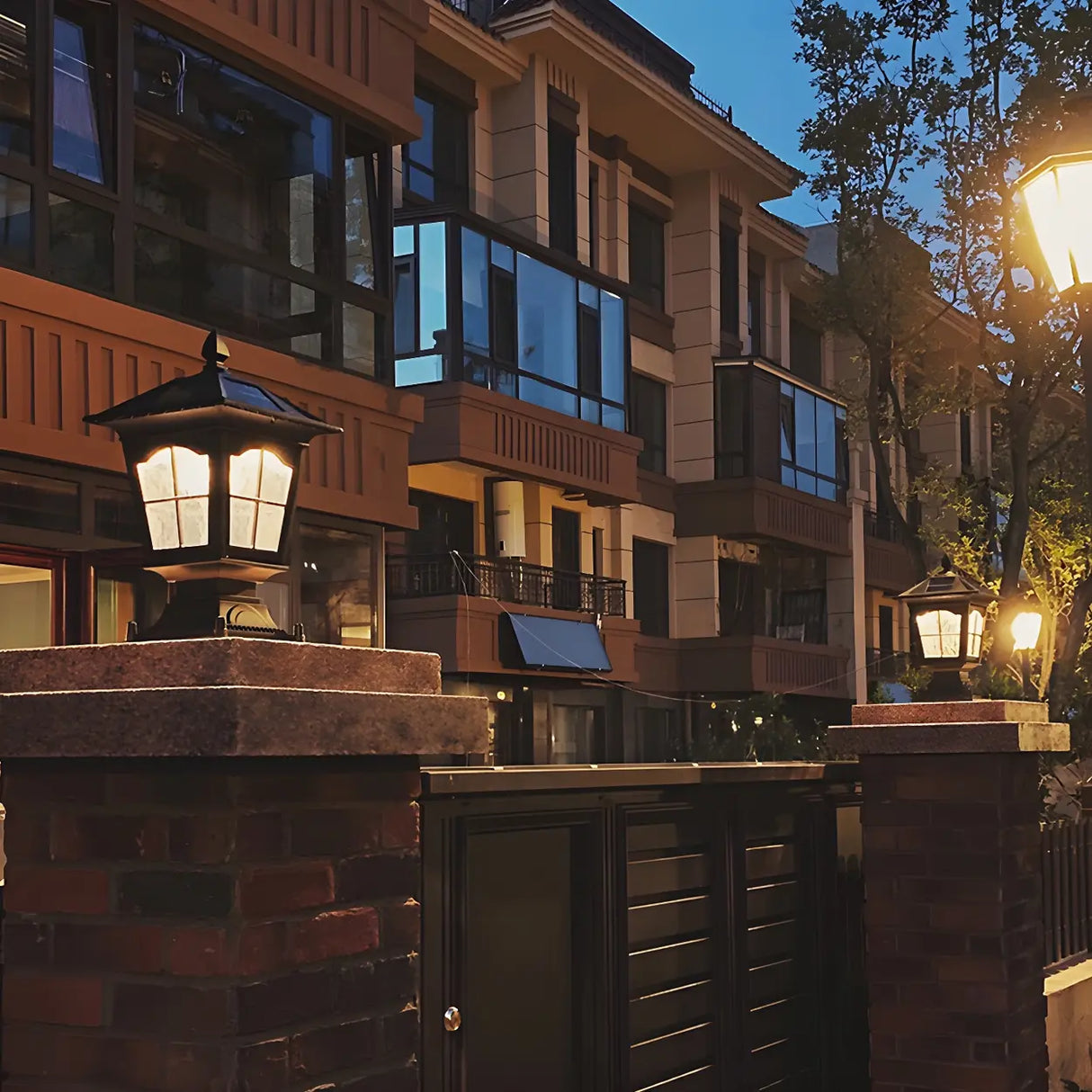 Vintage Chic Solar Lantern Black Aluminum Outdoor Lamp Image - 17