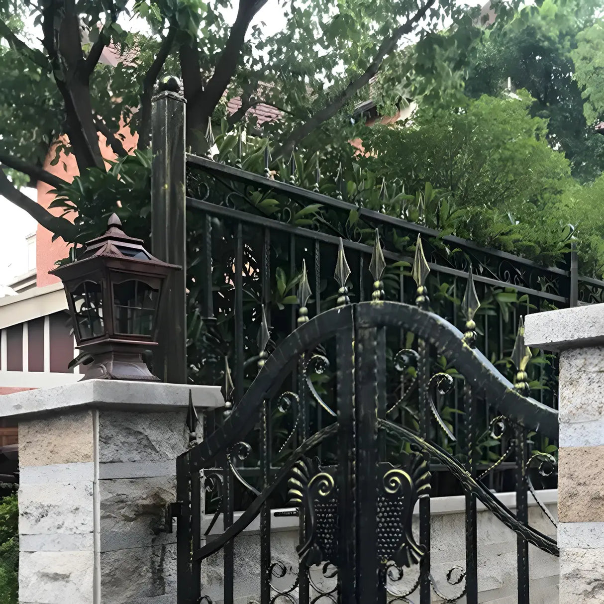 Vintage Chic Solar Lantern Black Aluminum Outdoor Lamp Image - 5