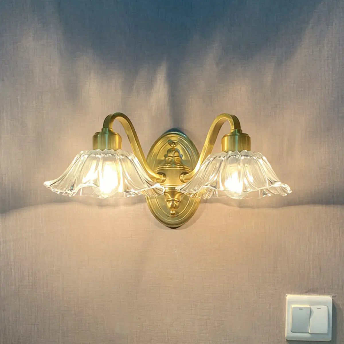 Vintage Clear Floral Glass and Brass Vanity Light Image - 9