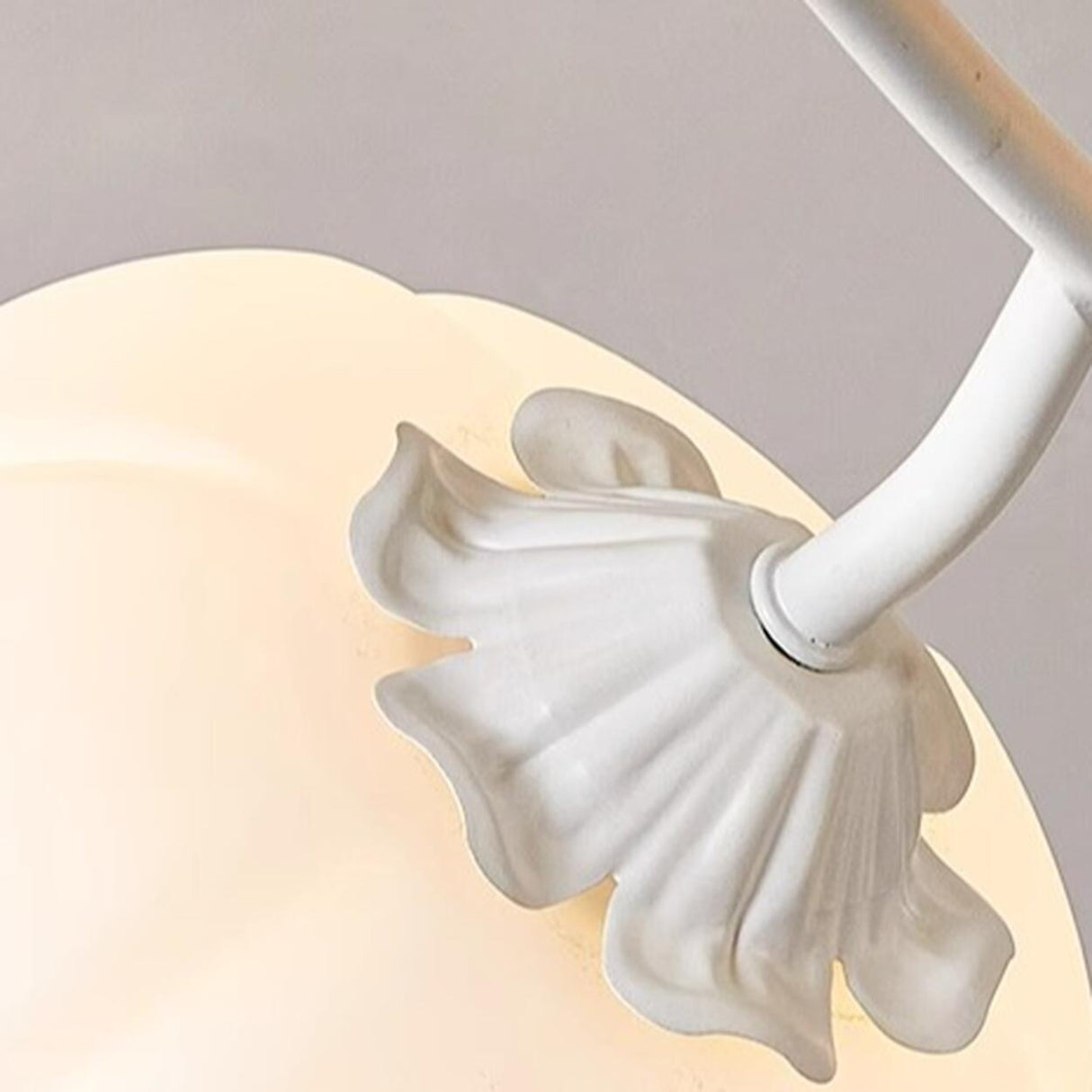 Vintage Design Green Floral Wall Sconce Image - 16