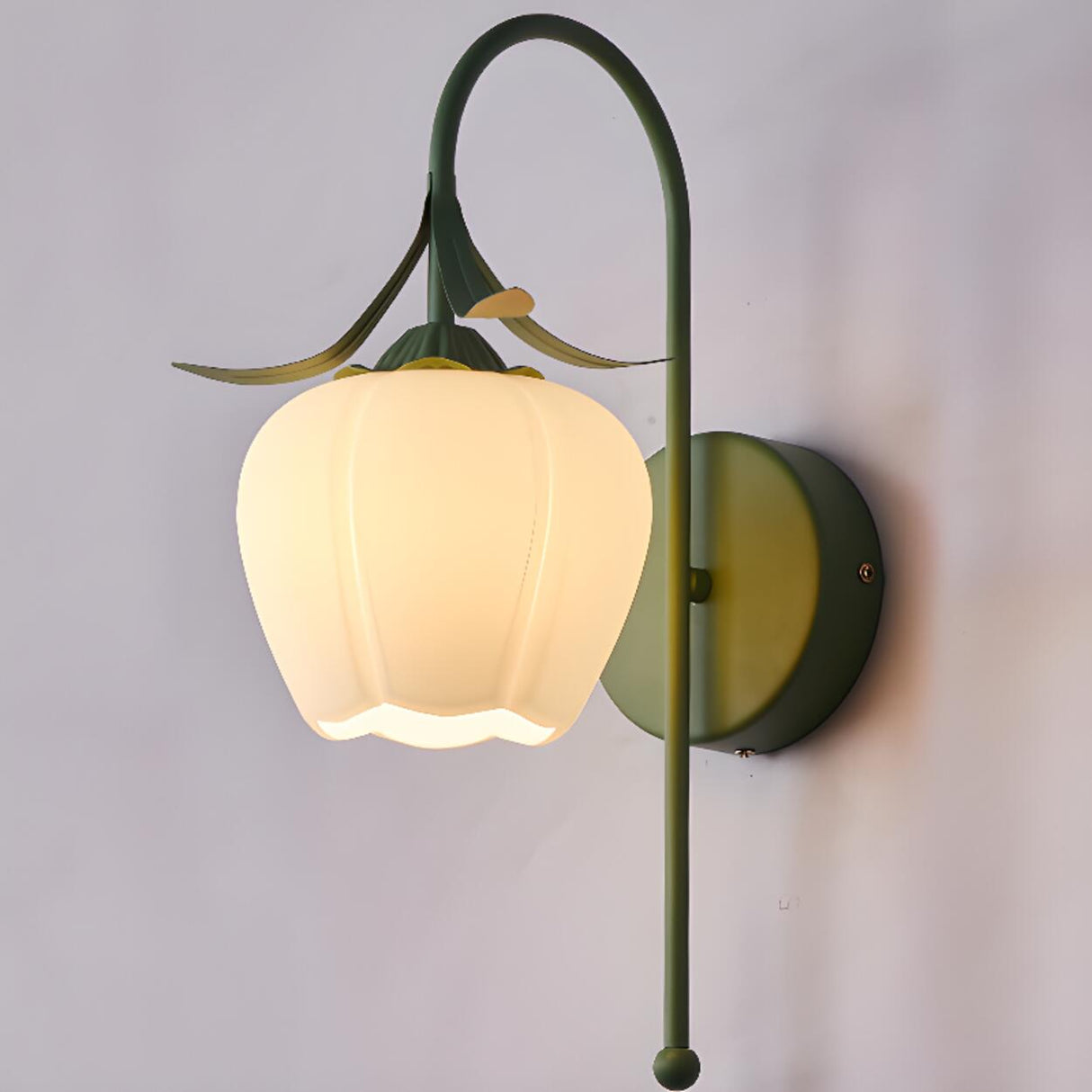 Vintage Design Green Floral Wall Sconce Image - 3