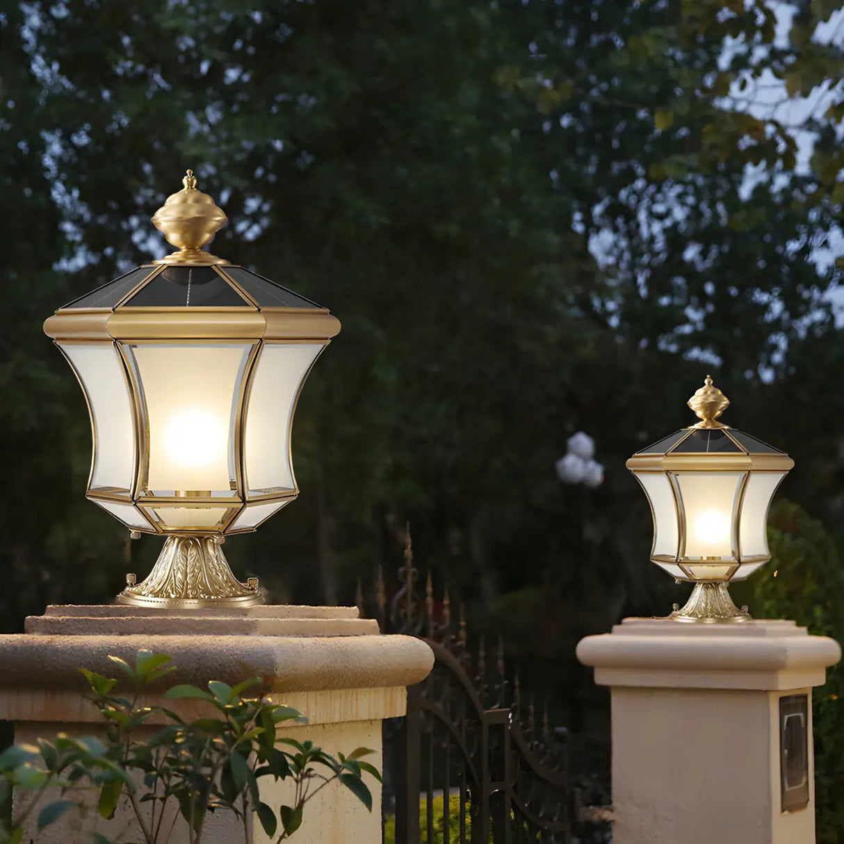 Vintage Elegant Gold Finish Lantern Outdoor Post Lamp Image - 1