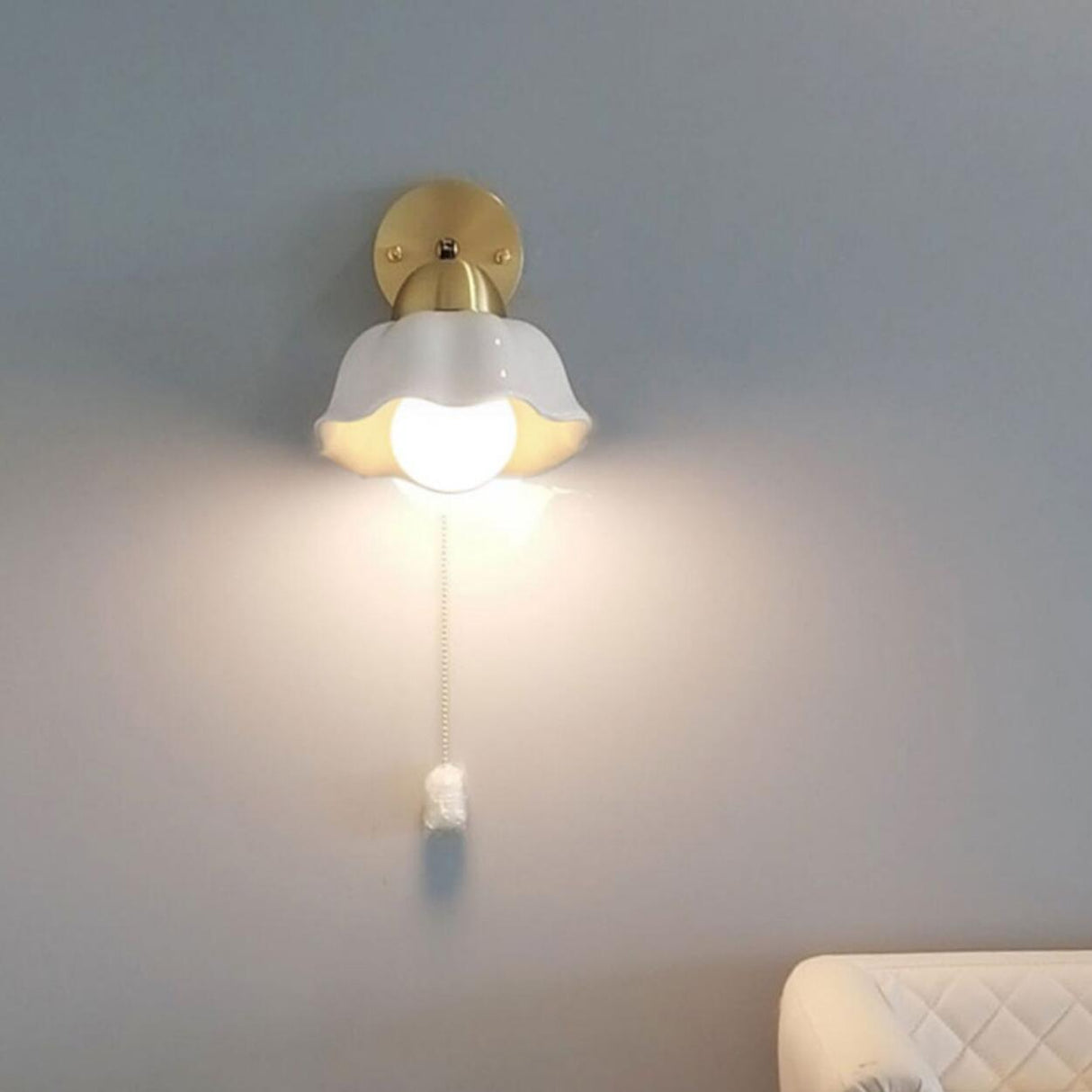 Vintage Floral White Ceramic Wall Sconce Image - 5