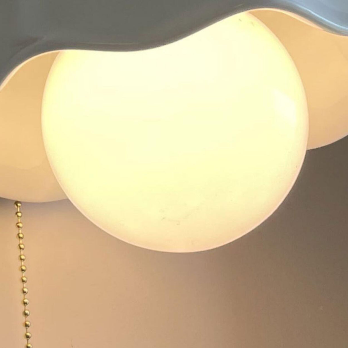 Vintage Floral White Ceramic Wall Sconce Image - 9