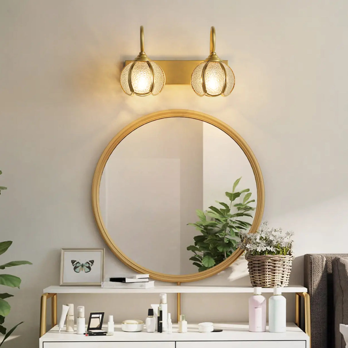 Vintage Gold 3-Light Globe Glass Vanity Light Image - 5