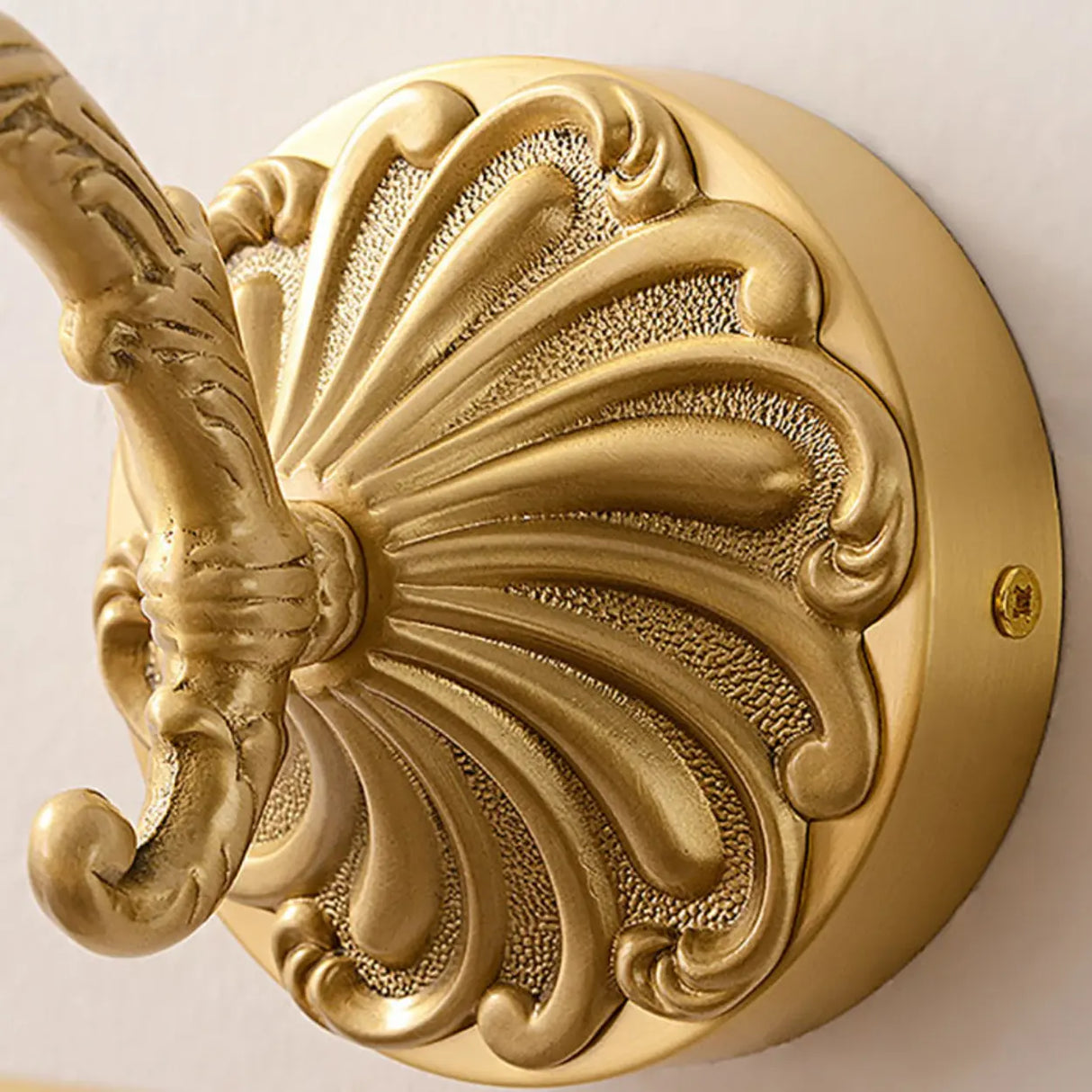 Vintage Gold Geometric LED Vanity Wall Light Image - 11