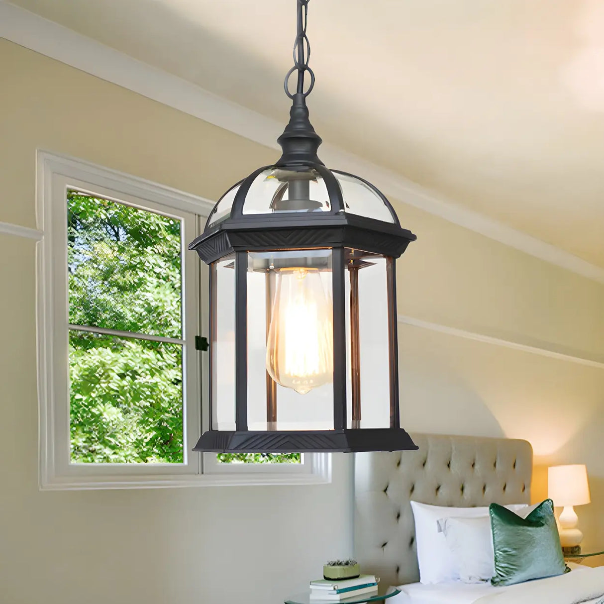 Vintage Lantern-Shaped Glass Outdoor Pendant Light Image - 7