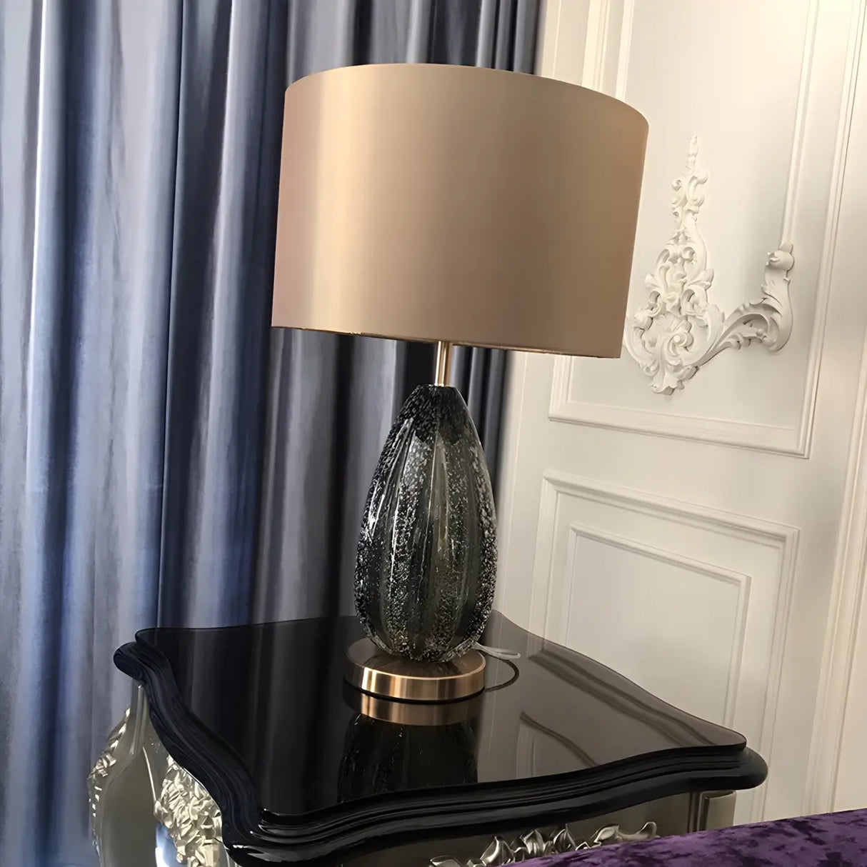 Vintage Oval Glass Table Lamp for Living Room Bronze Image - 10