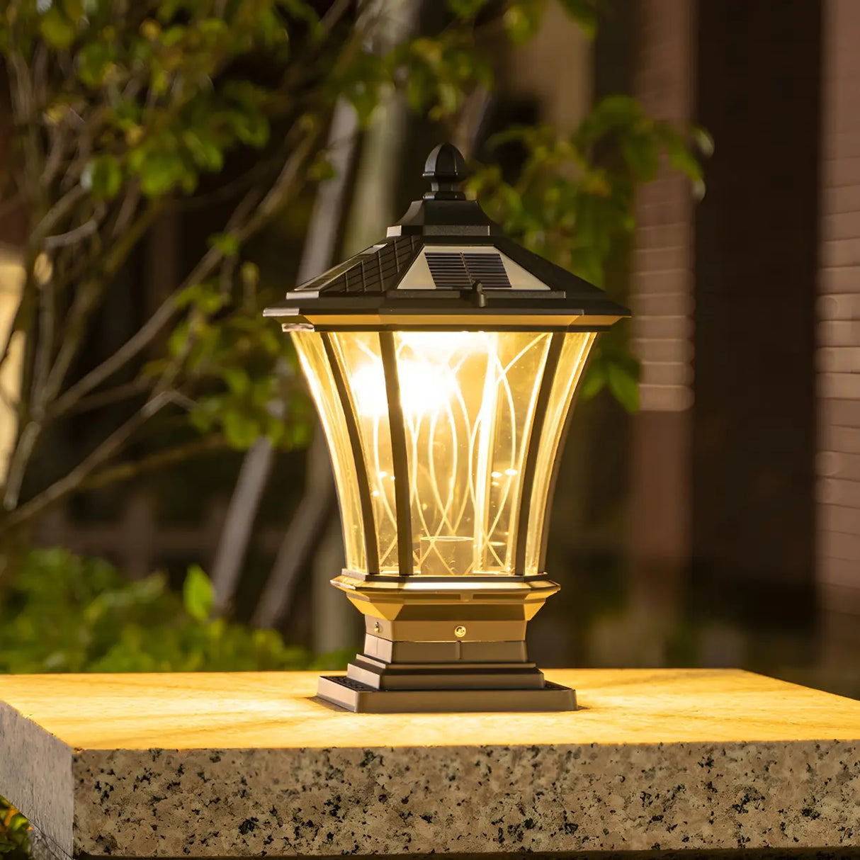 Vintage Solar Glass Lantern Outdoor Garden Post Light Image - 1