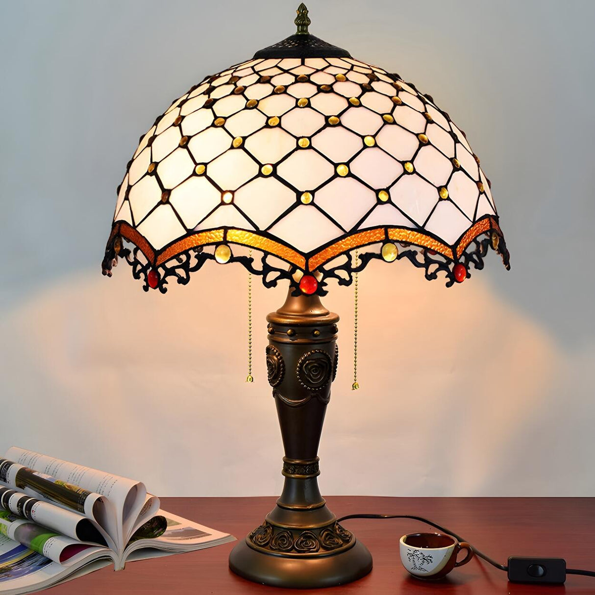 Vintage Tiffany Dome Stained Glass Shade Table Lamp Image - 11